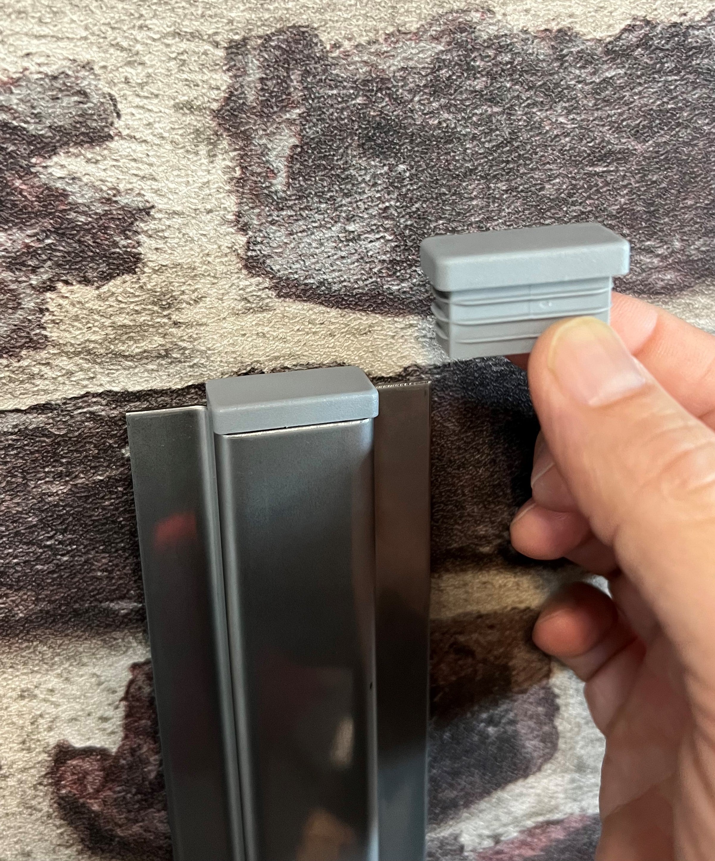 Kabelgoot buitengevel RVS insteekdop eindkap grijs